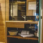 Naias Nemeia Luxury 4*