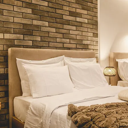 Naias Nemeia Luxury Apart-hotel