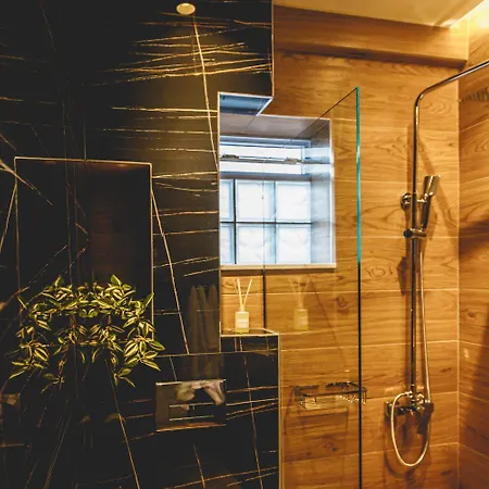 Naias Nemeia Luxury Appart hôtel 4*