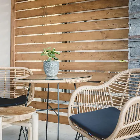 Appart hôtel Naias Nemeia Luxury