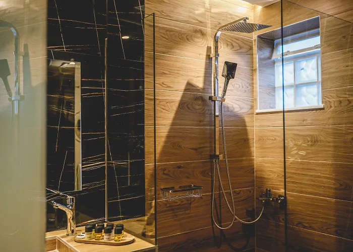 Naias Nemeia Luxury 公寓式酒店