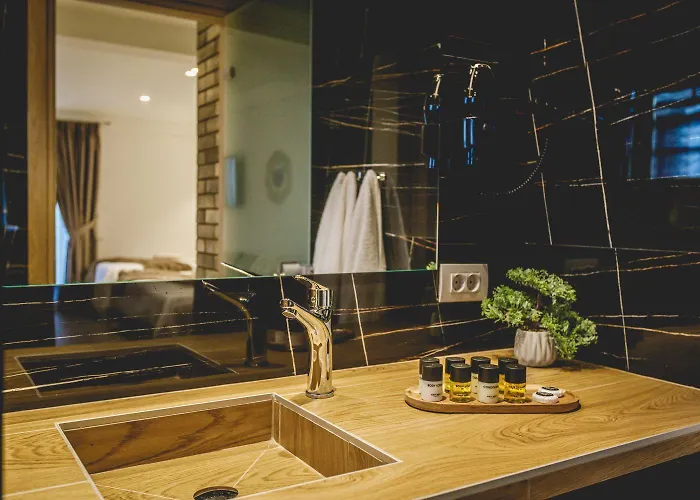 Naias Nemeia Luxury Nemea