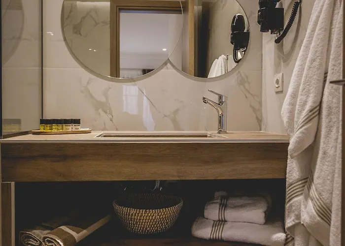 Naias Nemeia Luxury Lägenhetshotell 4*